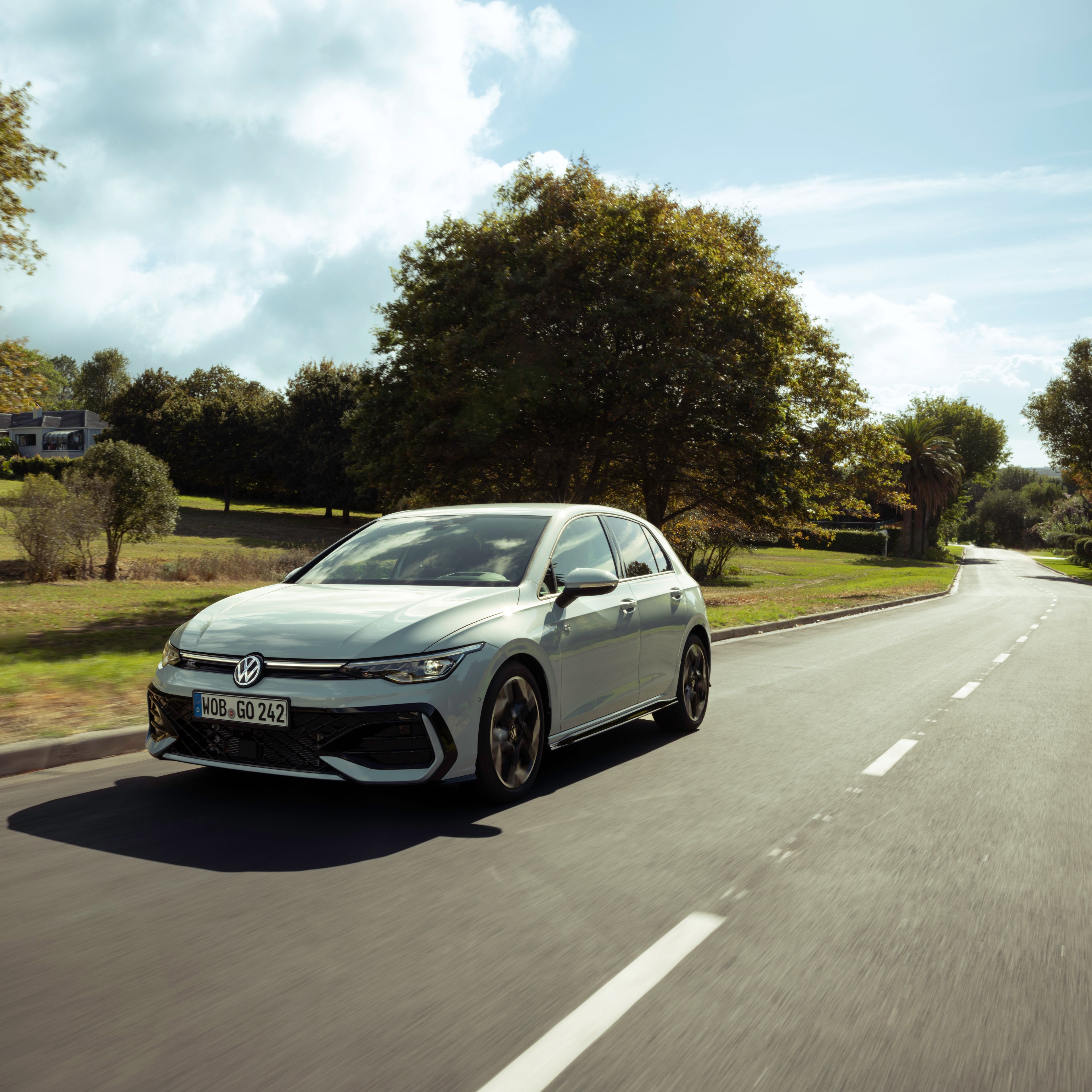 Створити свій Volkswagen Golf Створити свій Volkswagen Golf